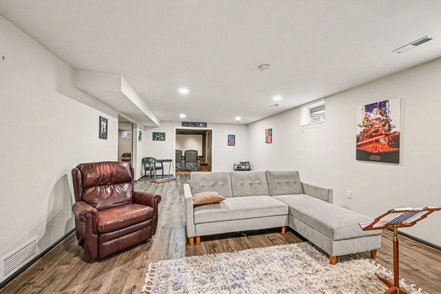 2804 Bryce Court, Burnsville, MN 55337