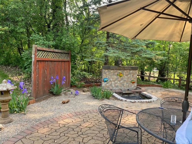 2804 Bryce Court, Burnsville, MN 55337