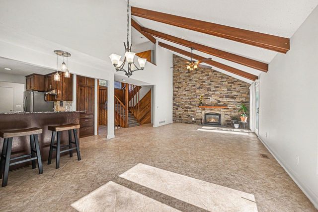 2804 Bryce Court, Burnsville, MN 55337