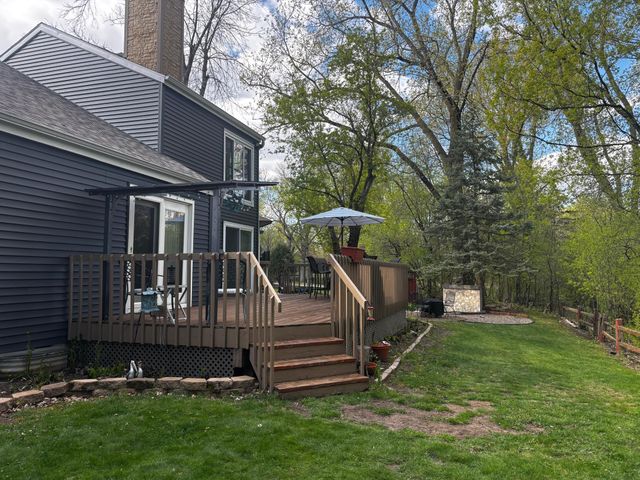 2804 Bryce Court, Burnsville, MN 55337