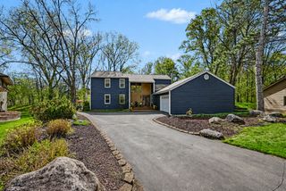 2804 Bryce Court, Burnsville, MN 55337