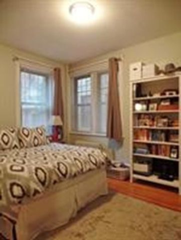 60 Queensberry Street 1, Boston, MA 02215