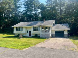 69 Bean Road, Merrimack, NH 03054