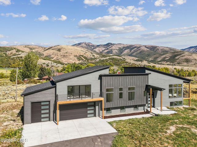 5866 N Fork Road, Eden, UT 84310