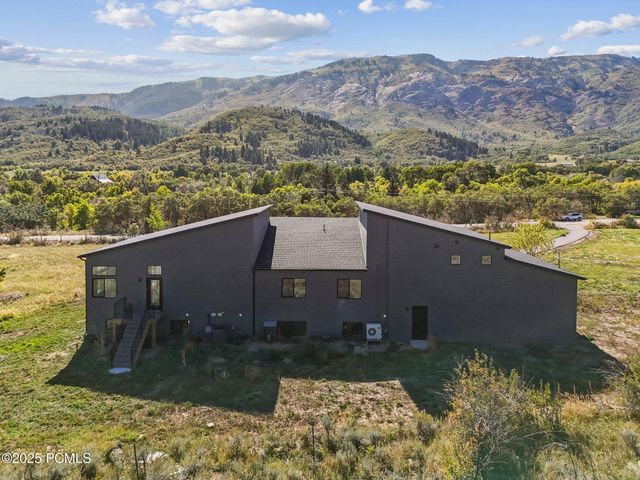 5866 N Fork Road, Eden, UT 84310