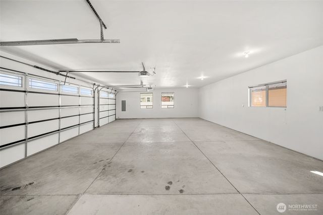 229 Sun Valley Drive, Wenatchee, WA 98801