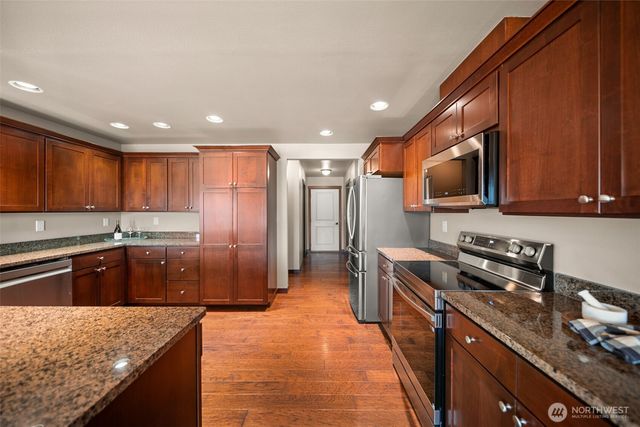 229 Sun Valley Drive, Wenatchee, WA 98801