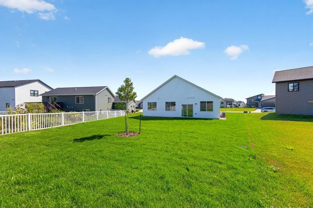 1792 Brandt Drive NE, Byron, MN 55920