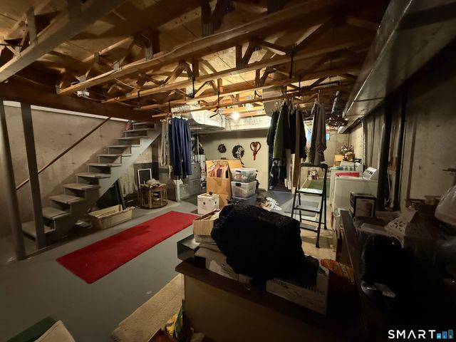 13 Quail Court, Windsor Locks, CT 06096