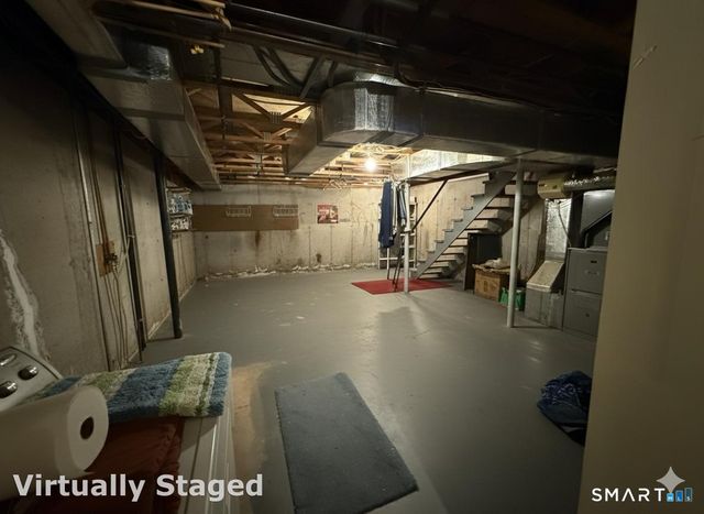 13 Quail Court, Windsor Locks, CT 06096