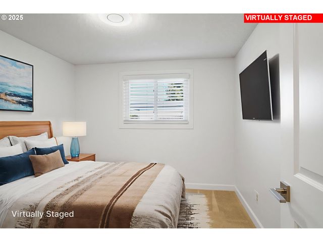 8305 Nw FRUIT VALLEY Rd, Vancouver, WA 98665