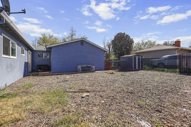 2455 Belladonna Street, Redding, CA 96002