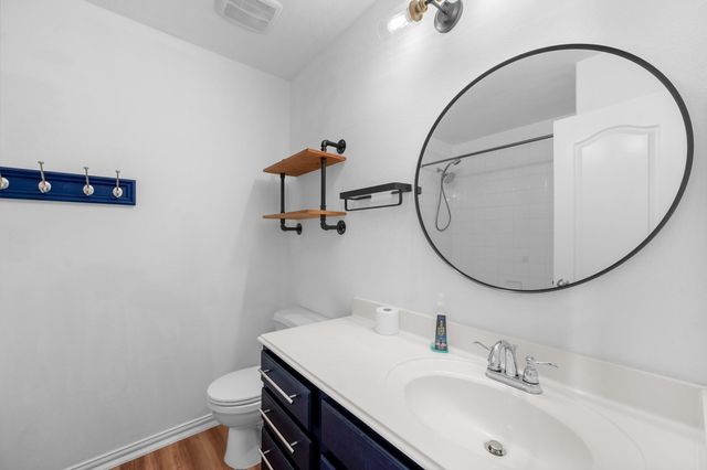 10806 Harston Drive, Tomball, TX 77375