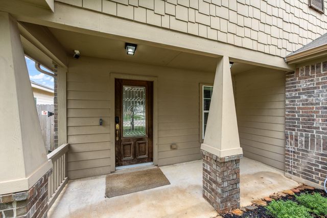 10806 Harston Drive, Tomball, TX 77375
