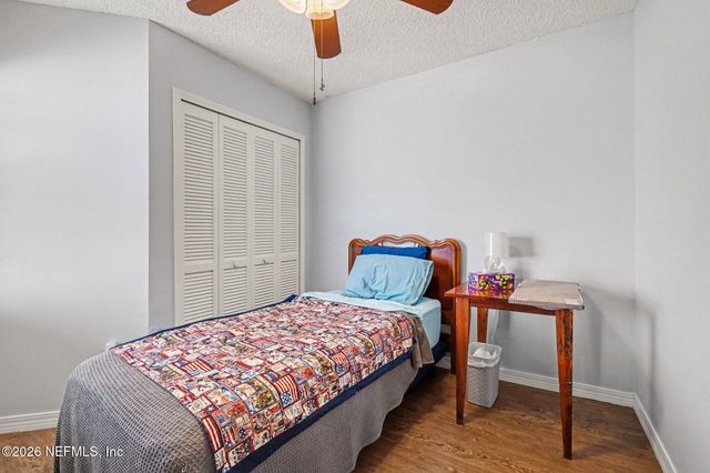 11066 WANDERING OAKS Drive, Jacksonville, FL 32257