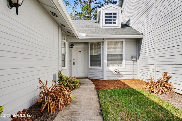 11066 WANDERING OAKS Drive, Jacksonville, FL 32257