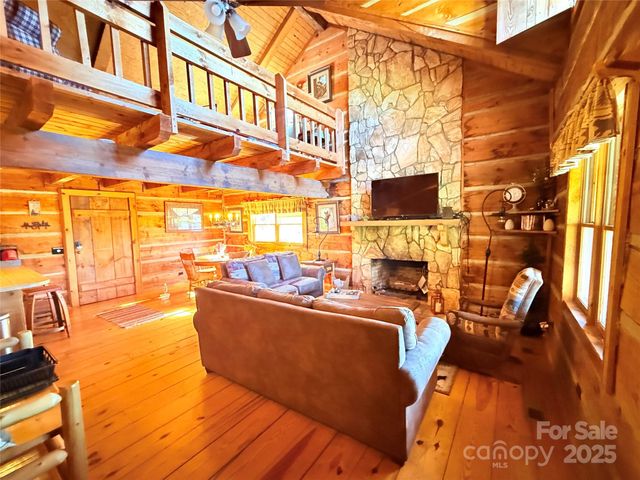 452 Wilderness Drive, Marion, NC 28752