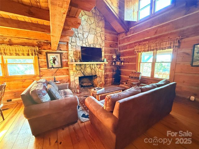 452 Wilderness Drive, Marion, NC 28752