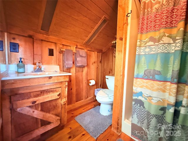 452 Wilderness Drive, Marion, NC 28752