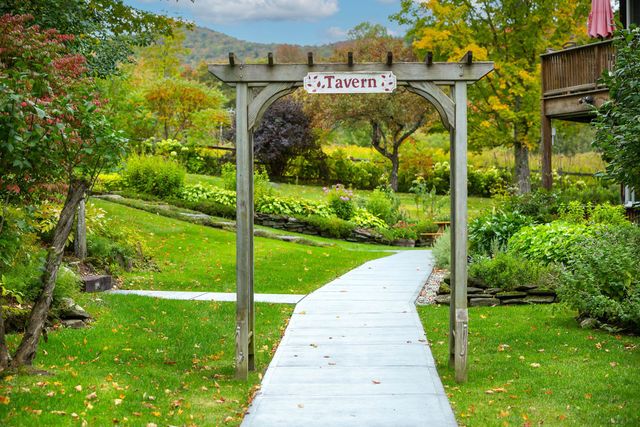 5518 Route 12, Barnard, VT 05031