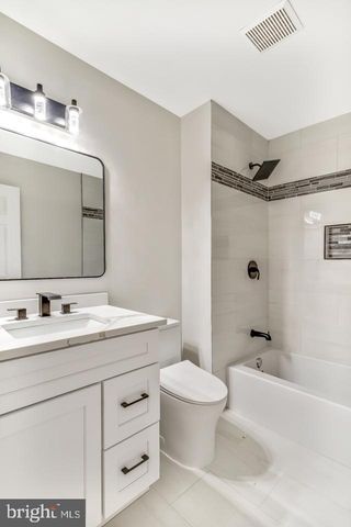 2704 TALL PNES, Pine Hill, NJ 08021