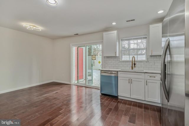 2704 TALL PNES, Pine Hill, NJ 08021