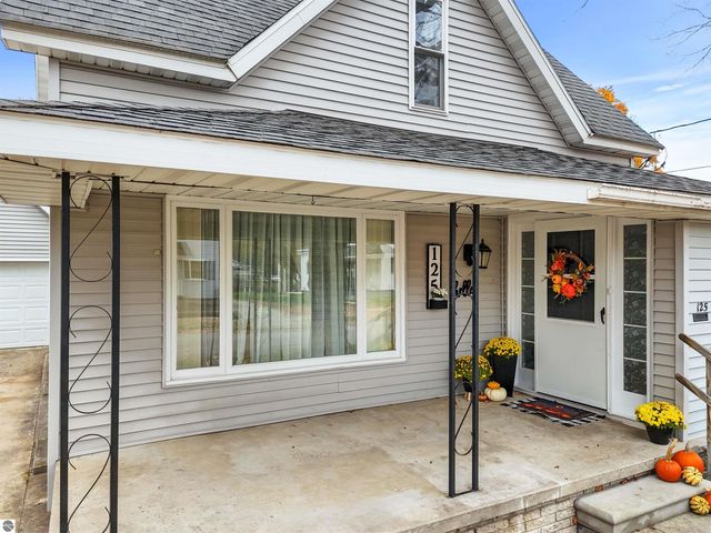 125 Mosser Street, Cadillac, MI 49601