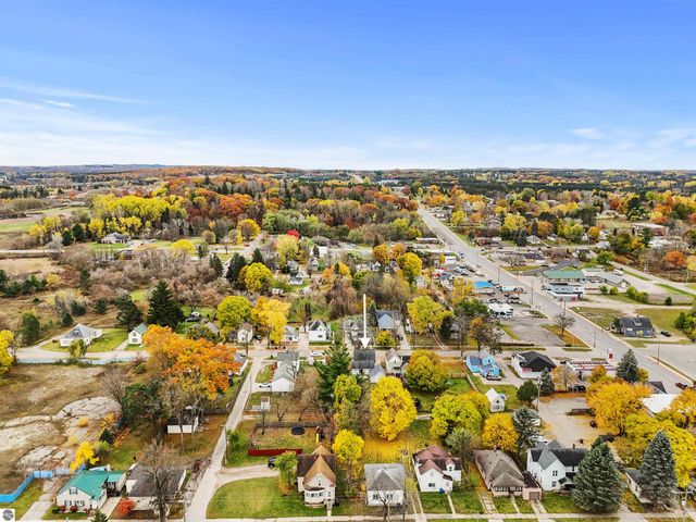 125 Mosser Street, Cadillac, MI 49601