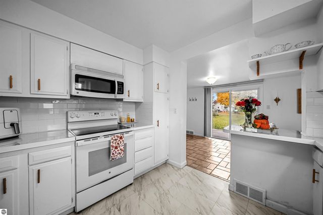 125 Mosser Street, Cadillac, MI 49601