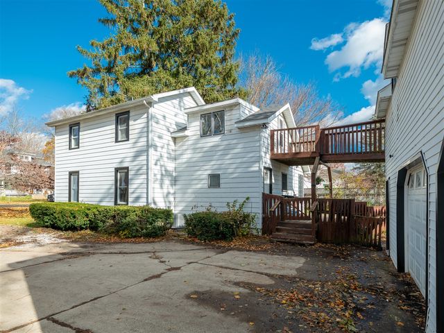 8876 E D Avenue, Richland, MI 49083