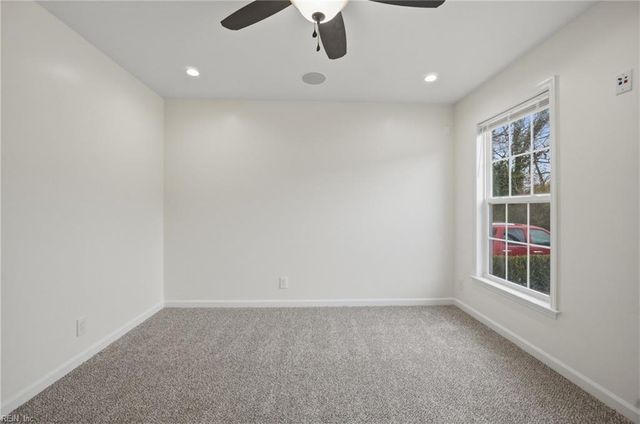 1133 Oldwood ST, Chesapeake, VA 23324