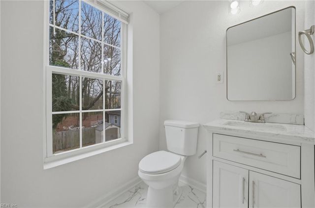 1133 Oldwood ST, Chesapeake, VA 23324