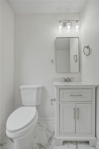 1133 Oldwood ST, Chesapeake, VA 23324