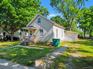 204 W Perry Street, Durand, MI 48429