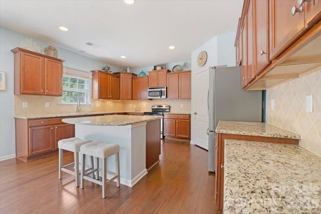 9718 Loughlin Lane, Charlotte, NC 28273