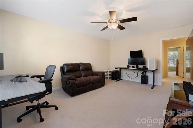 9718 Loughlin Lane, Charlotte, NC 28273