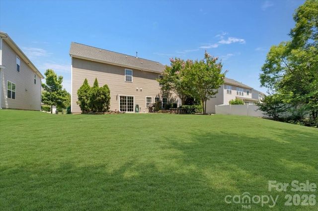 9718 Loughlin Lane, Charlotte, NC 28273
