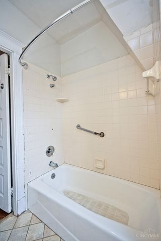67 Juergens Avenue, Cincinnati, OH 45220
