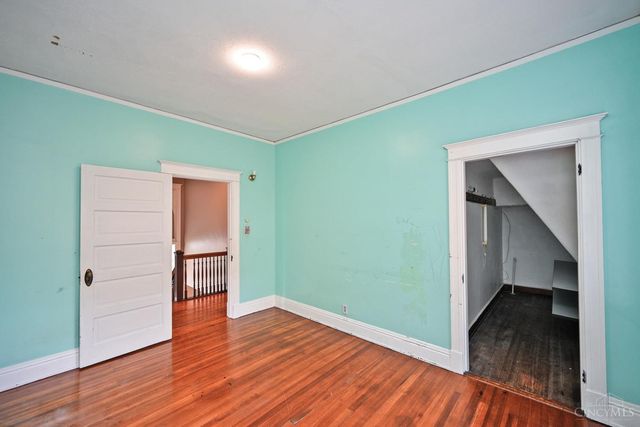 67 Juergens Avenue, Cincinnati, OH 45220