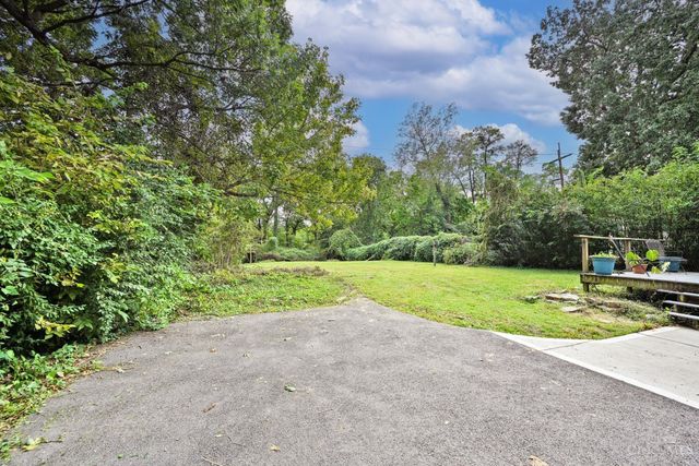 67 Juergens Avenue, Cincinnati, OH 45220