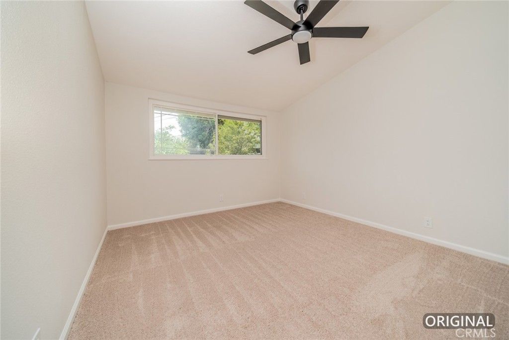Image 16 of property listing at 5680 Ensenada Way, Riverside, CA 92504