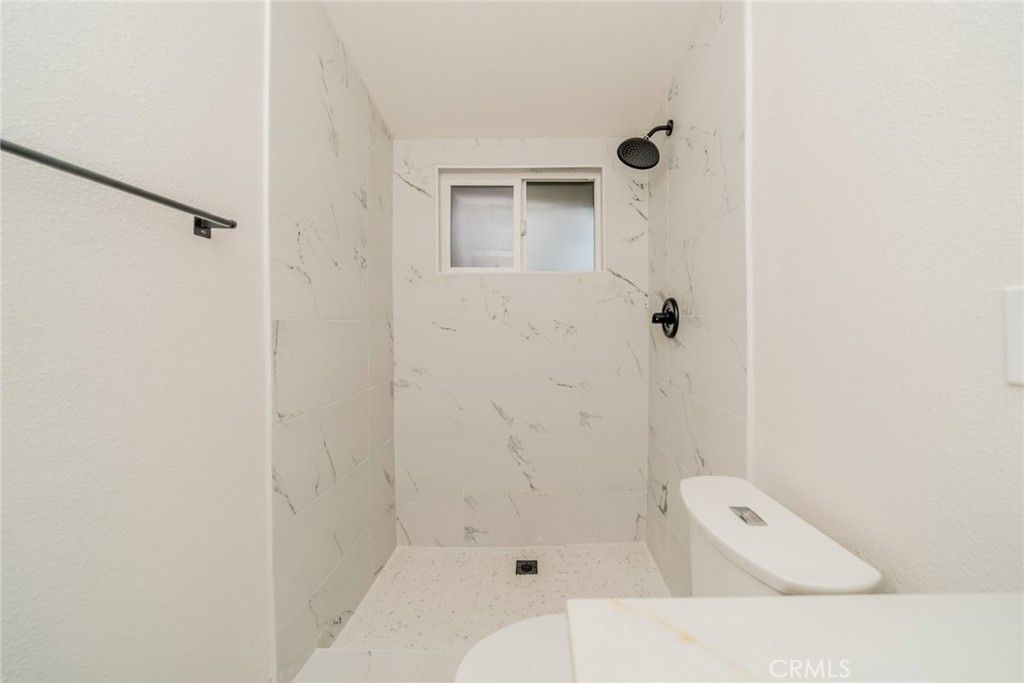 Image 24 of property listing at 5680 Ensenada Way, Riverside, CA 92504