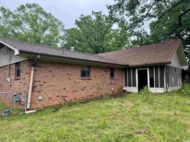 1083 Inca Street, Camden, AR 71701