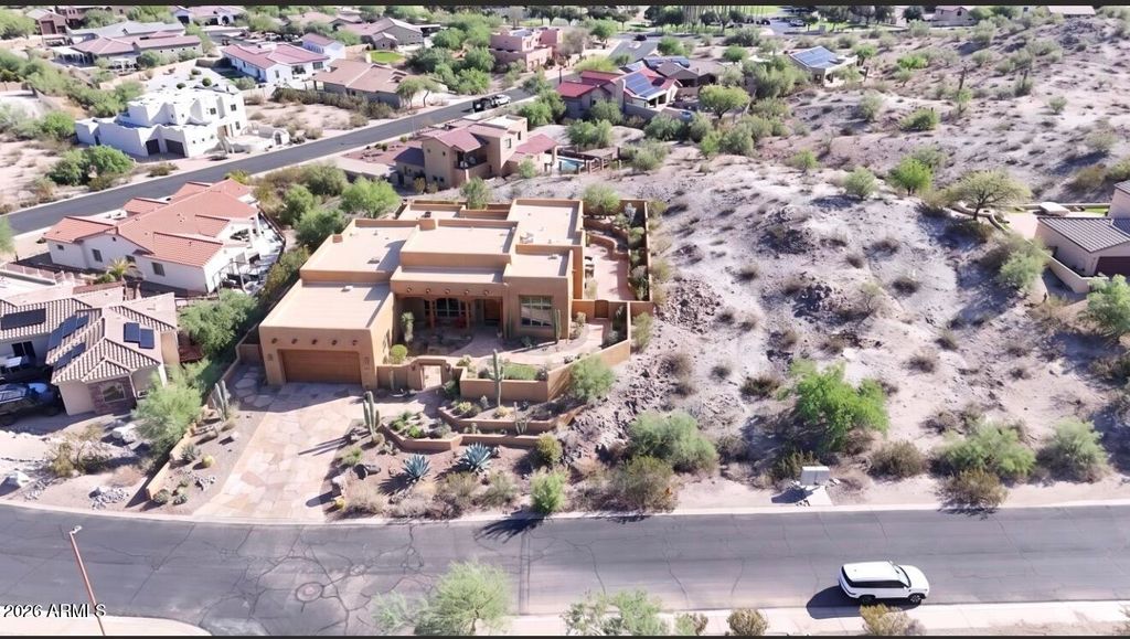 18358 W SANTA ALBERTA Lane 23, Goodyear, AZ 85338 — photo 4