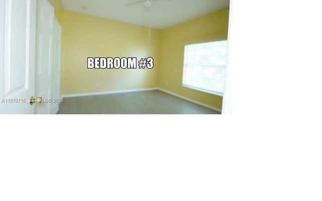 8720 97th Ave None, Vero Beach, FL 32967
