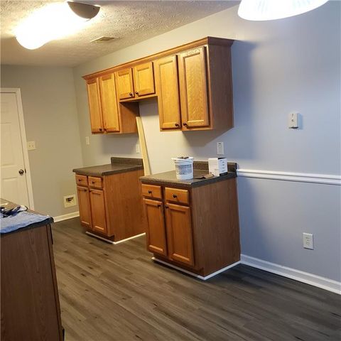 1636 Little Creek Drive, Lawrenceville, GA 30045