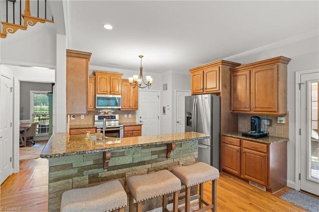 192 Loganberry Court, Clemmons, NC 27012