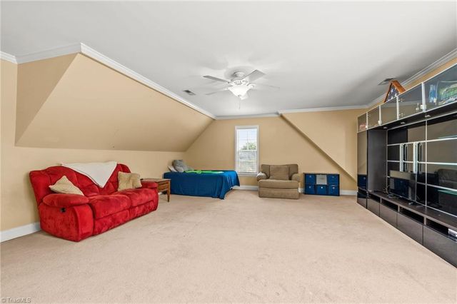 192 Loganberry Court, Clemmons, NC 27012