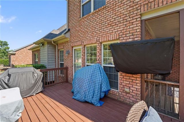 192 Loganberry Court, Clemmons, NC 27012