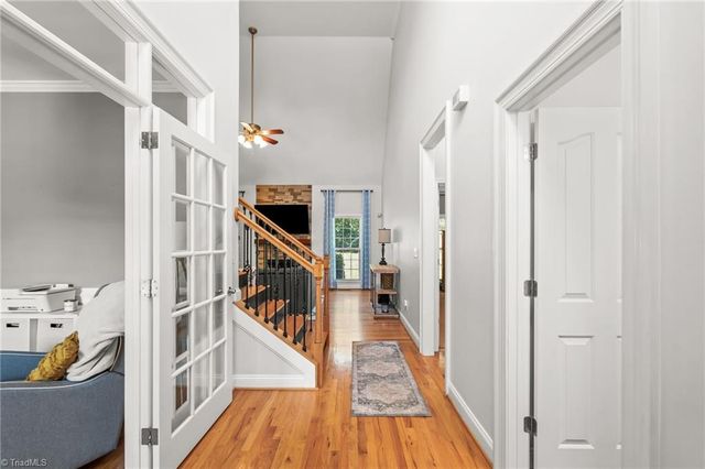 192 Loganberry Court, Clemmons, NC 27012